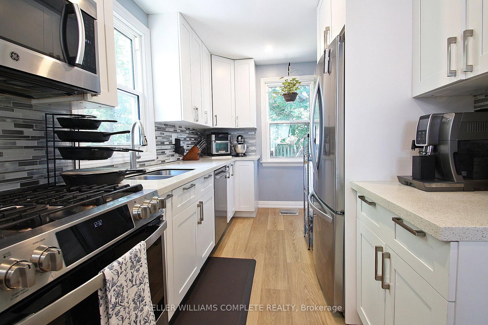 7 Lampton Place • Hamilton, ON photo 10