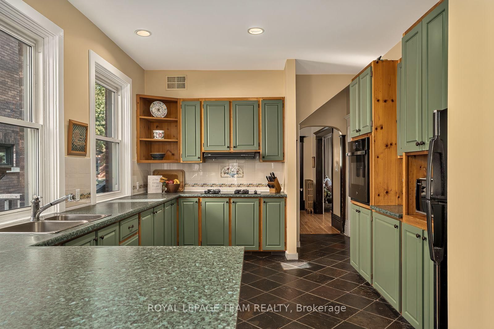 139 Fourth Avenue • Ottawa, ON photo 14
