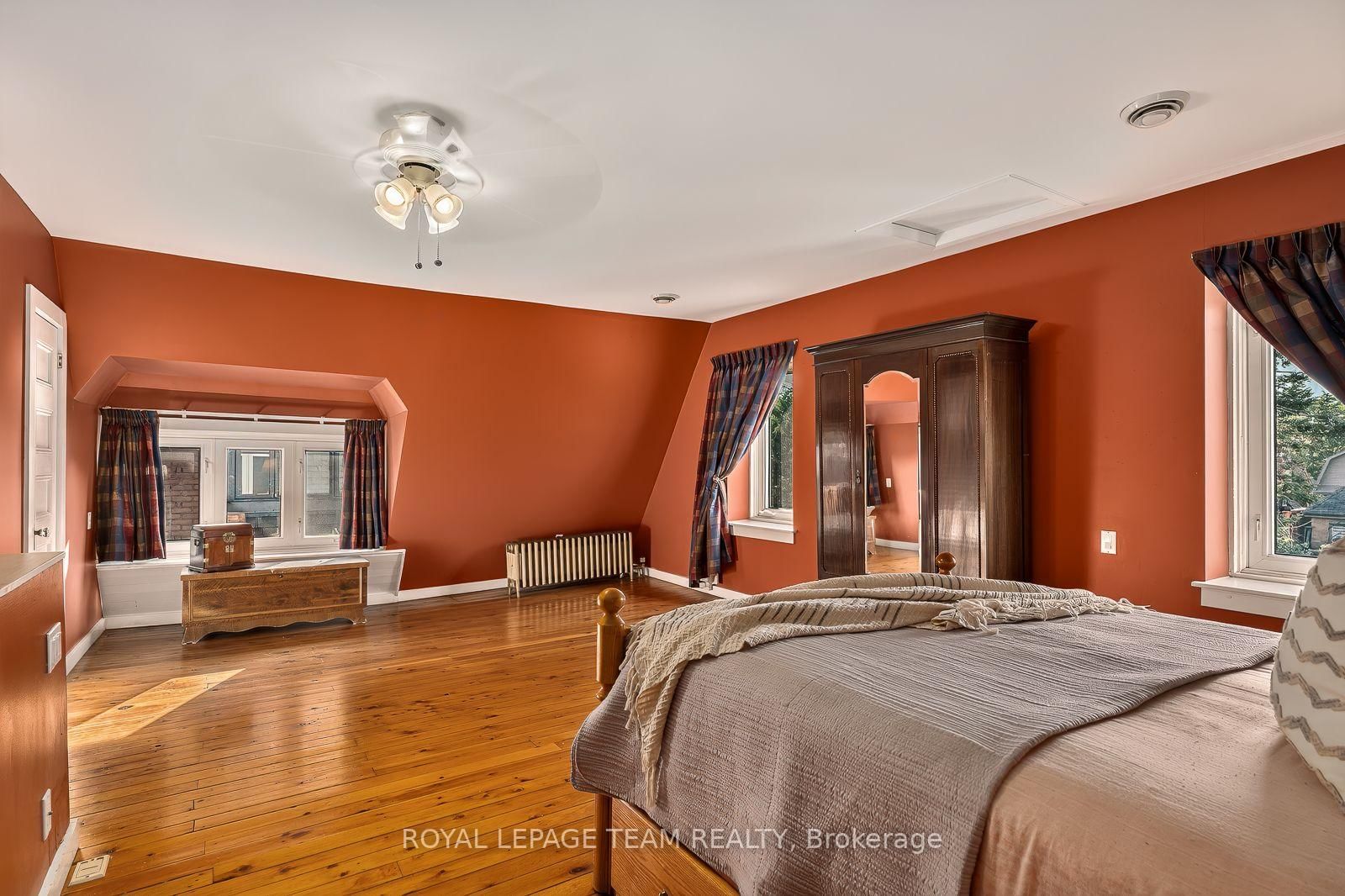 139 Fourth Avenue • Ottawa, ON photo 26