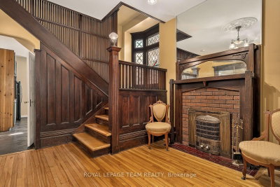 139 Fourth Avenue • Ottawa, ON photo 3