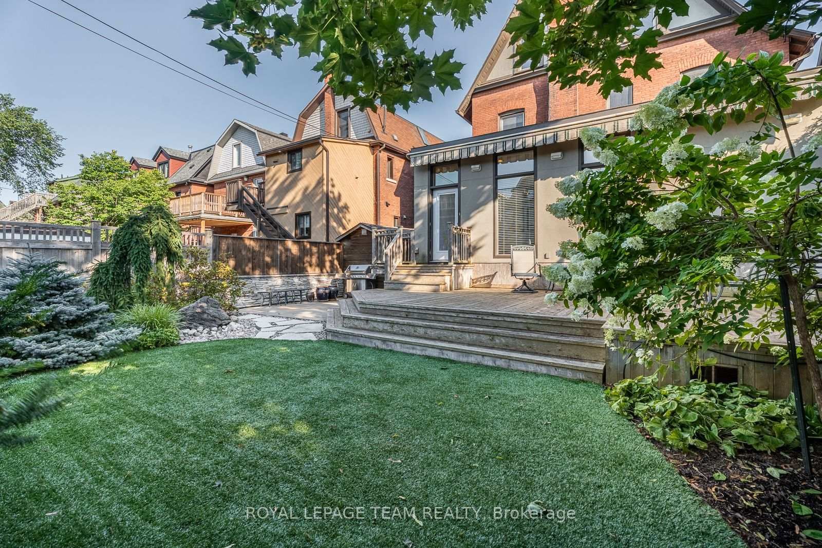 139 Fourth Avenue • Ottawa, ON photo 36