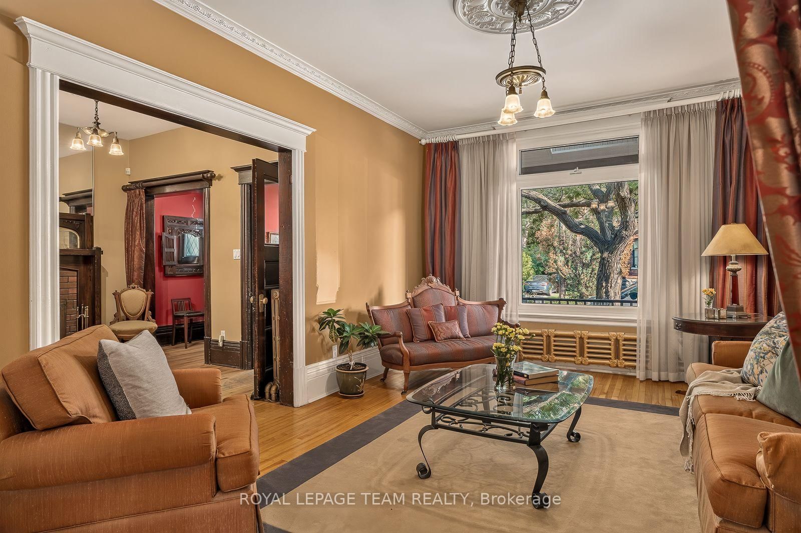 139 Fourth Avenue • Ottawa, ON photo 5