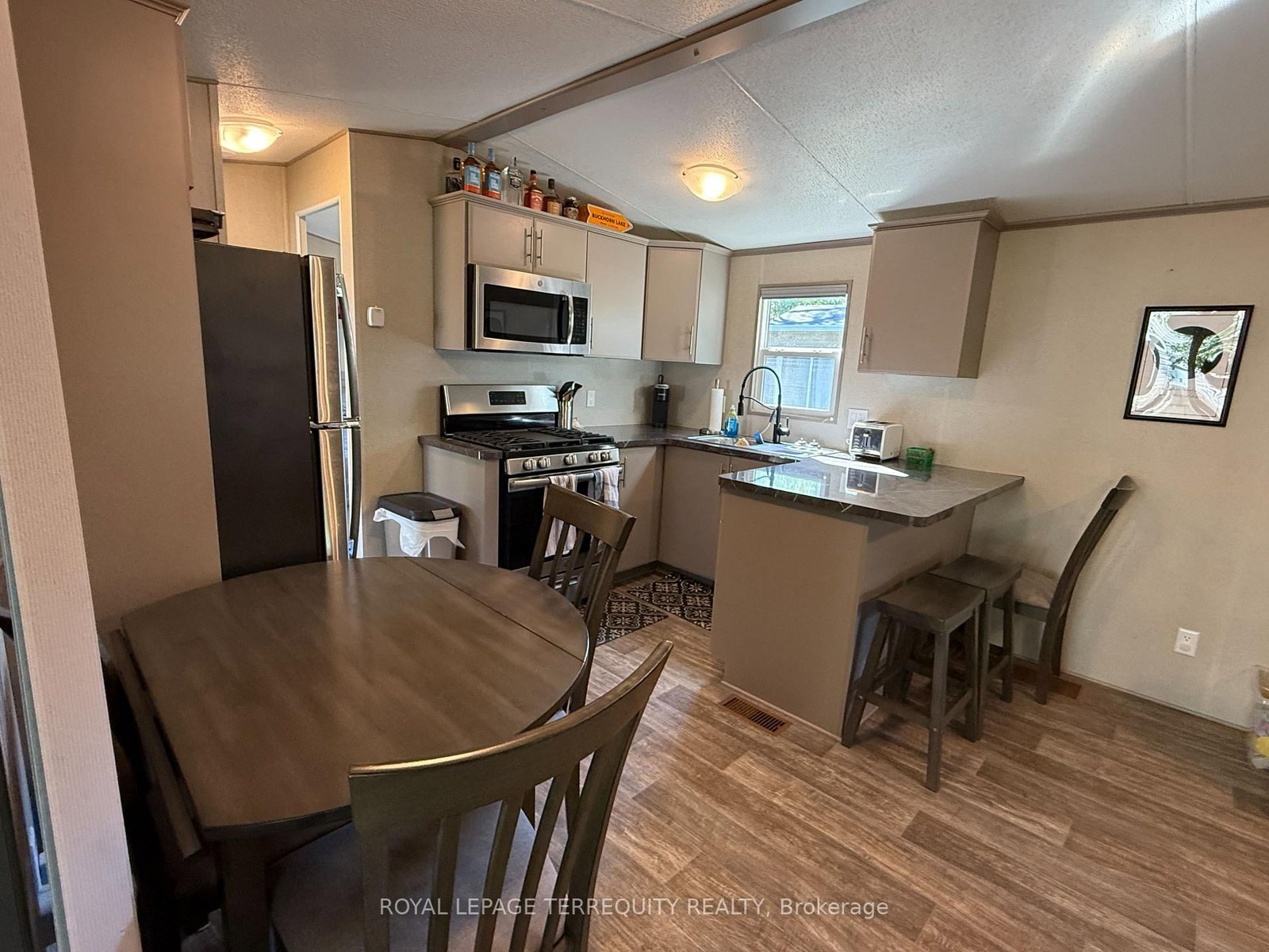 342 Butternut • Selwyn, ON photo 10