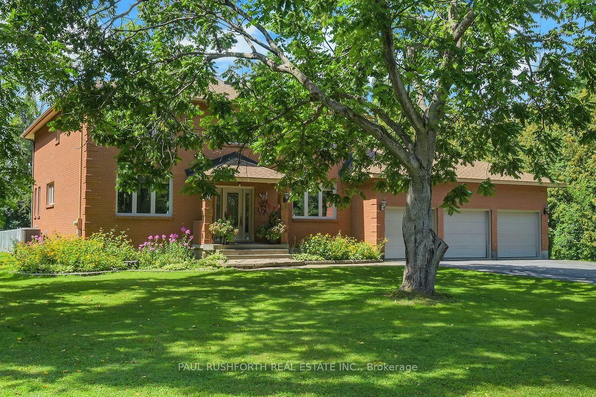 15 Longridge Court • Richmond, ON photo 1