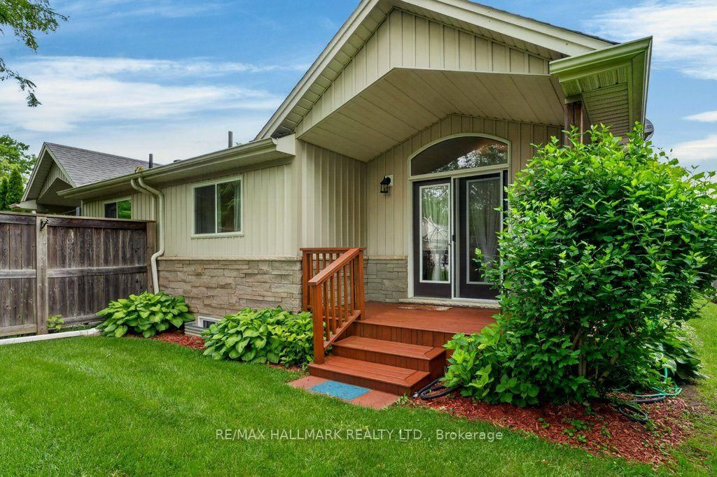 22 Jenny Crescent • #18 • West Lincoln, ON photo 27