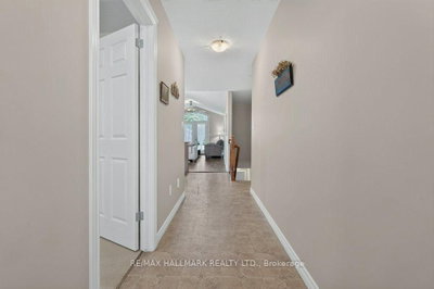 22 Jenny Crescent • #18 • West Lincoln, ON photo 4
