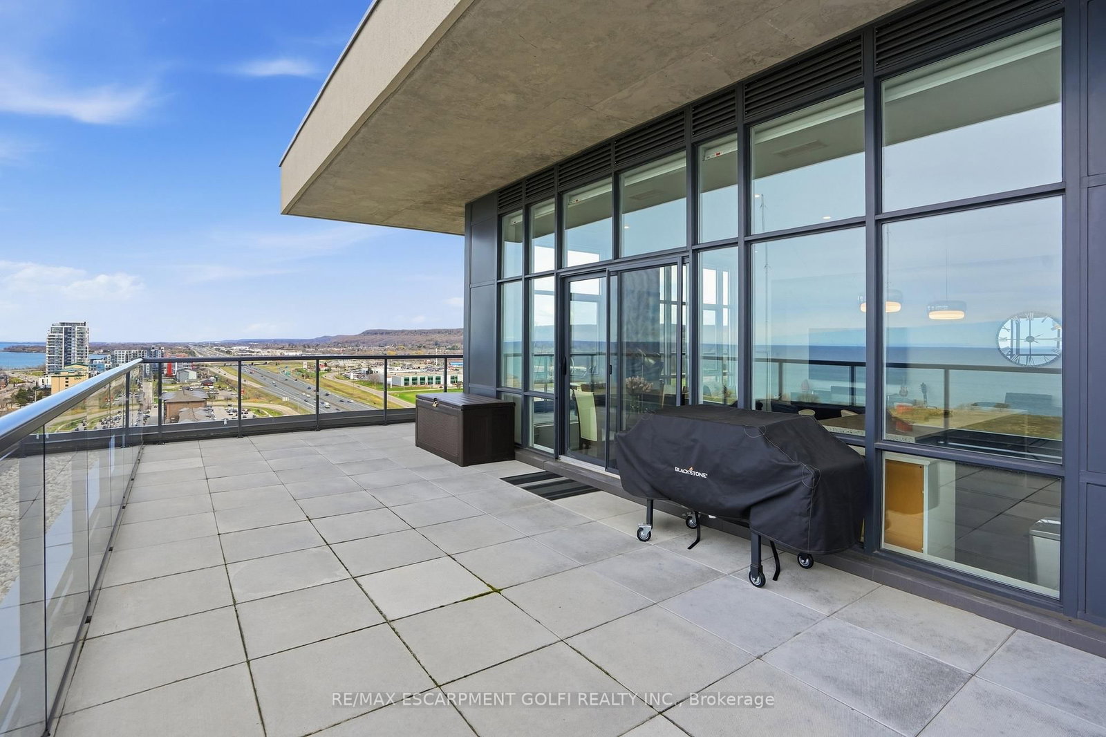550 NORTH SERVICE Road • #1504 • Grimsby, ON photo 25