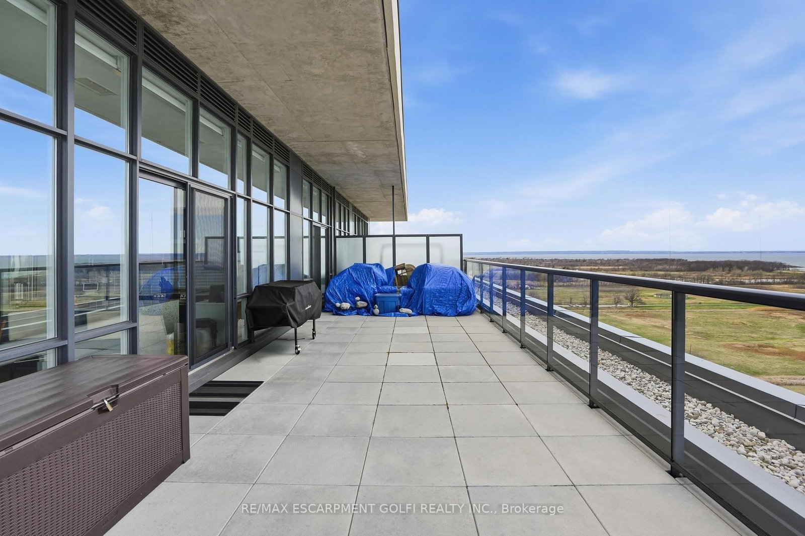 550 NORTH SERVICE Road • #1504 • Grimsby, ON photo 27