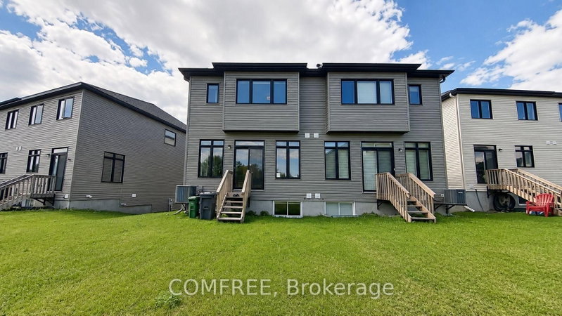 573 Knotridge Street