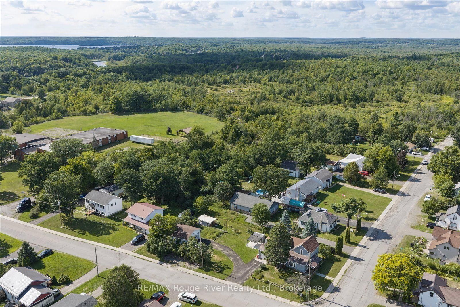 41 Victoria Street • Limoges, ON photo 37