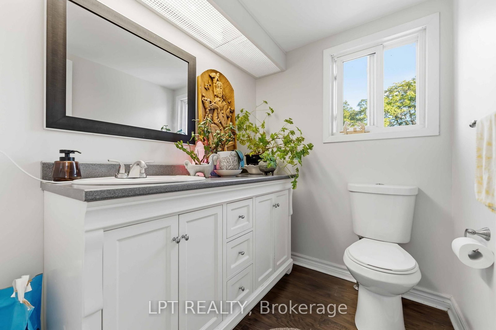 6722 Jeanne d'Arc Boulevard N • #B • Ottawa, ON photo 11