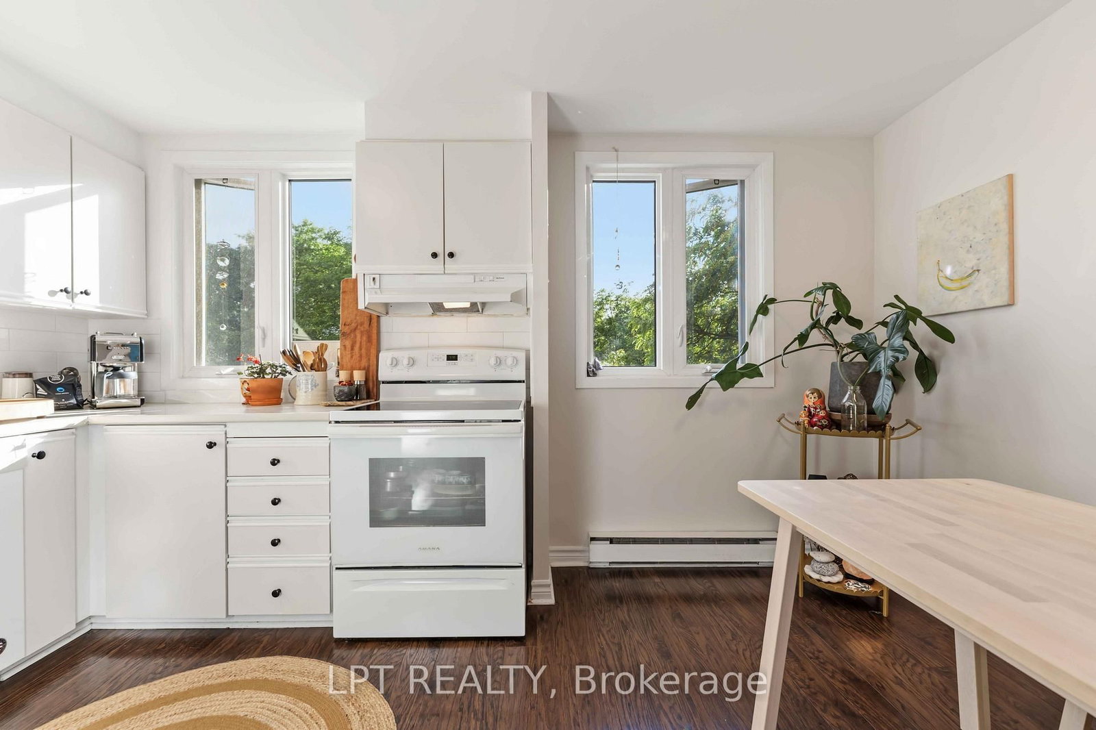 6722 Jeanne d'Arc Boulevard N • #B • Ottawa, ON photo 9