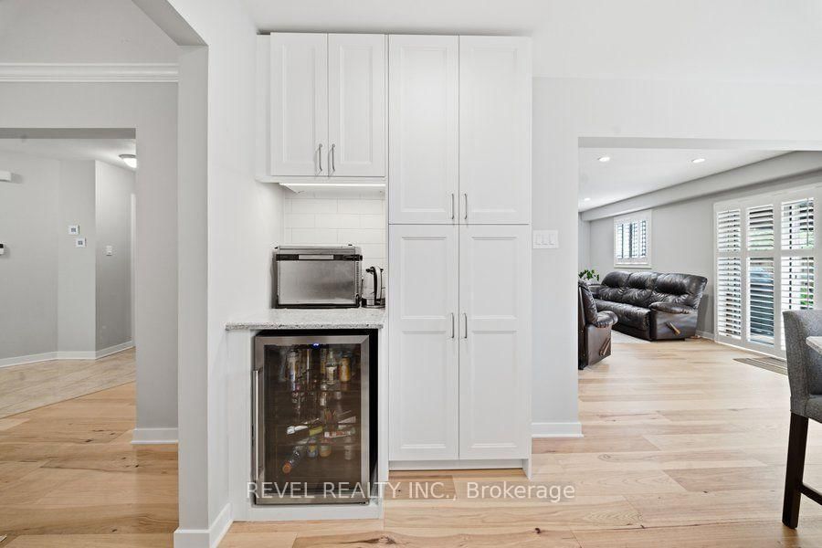 28 Lake Street • Grimsby, ON photo 18
