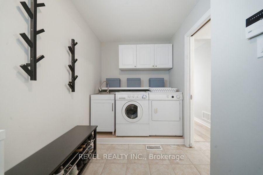 28 Lake Street • Grimsby, ON photo 22