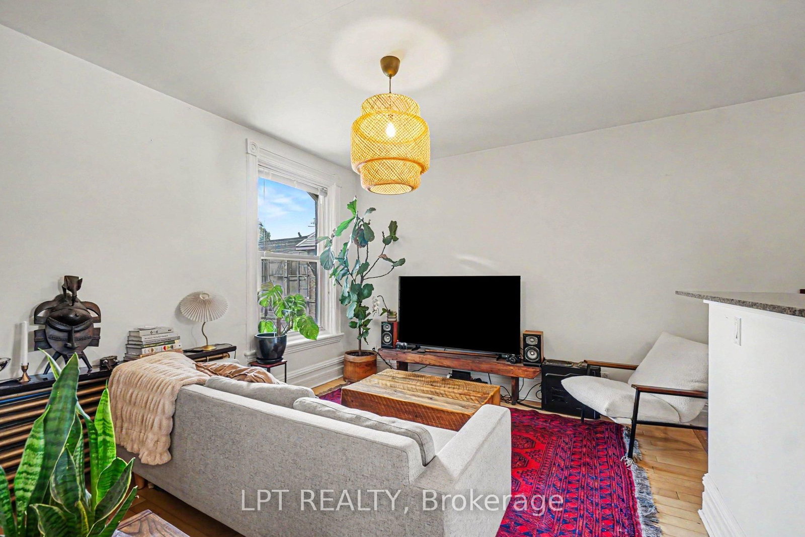 475 MacLaren Street • Ottawa, ON photo 14