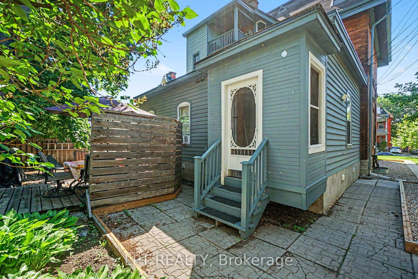 475 MacLaren Street • Ottawa, ON photo 33
