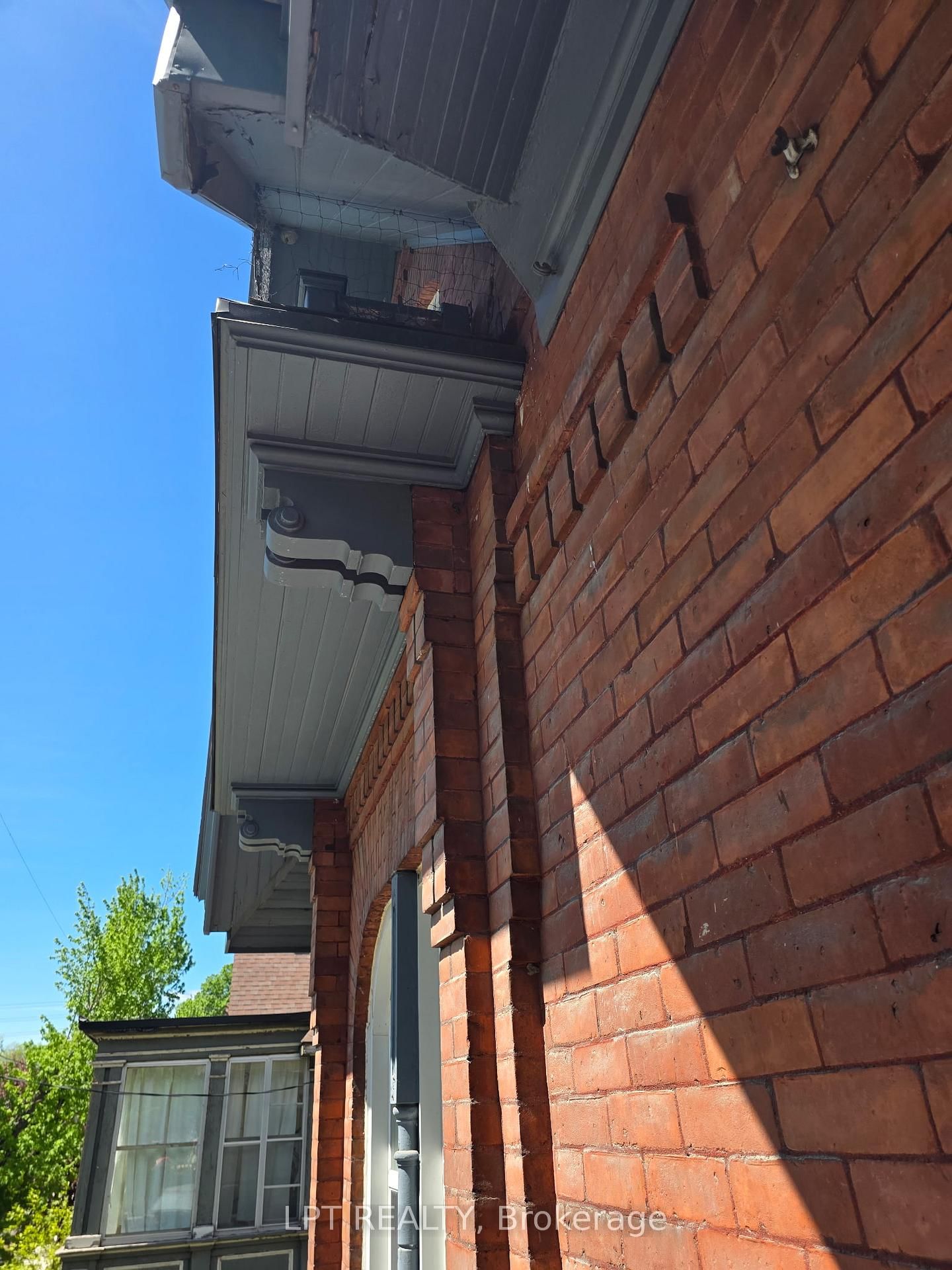 475 MacLaren Street • Ottawa, ON photo 41