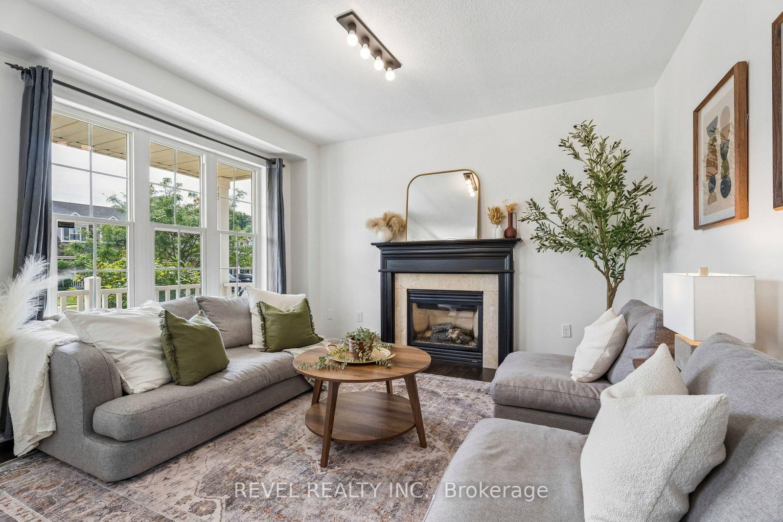 5 Jones Lane • Brantford, ON photo 8