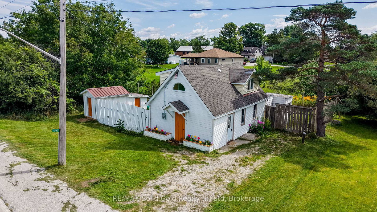 1242 Bruce Road 1 Road • Huron-Kinloss, ON photo 45