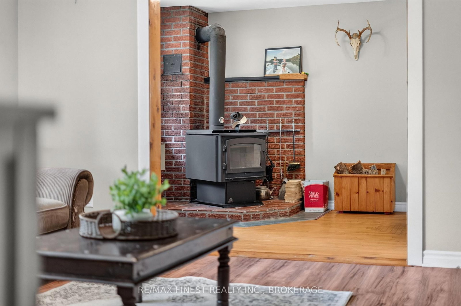 6213 Perth Road • Perth Road, ON photo 13