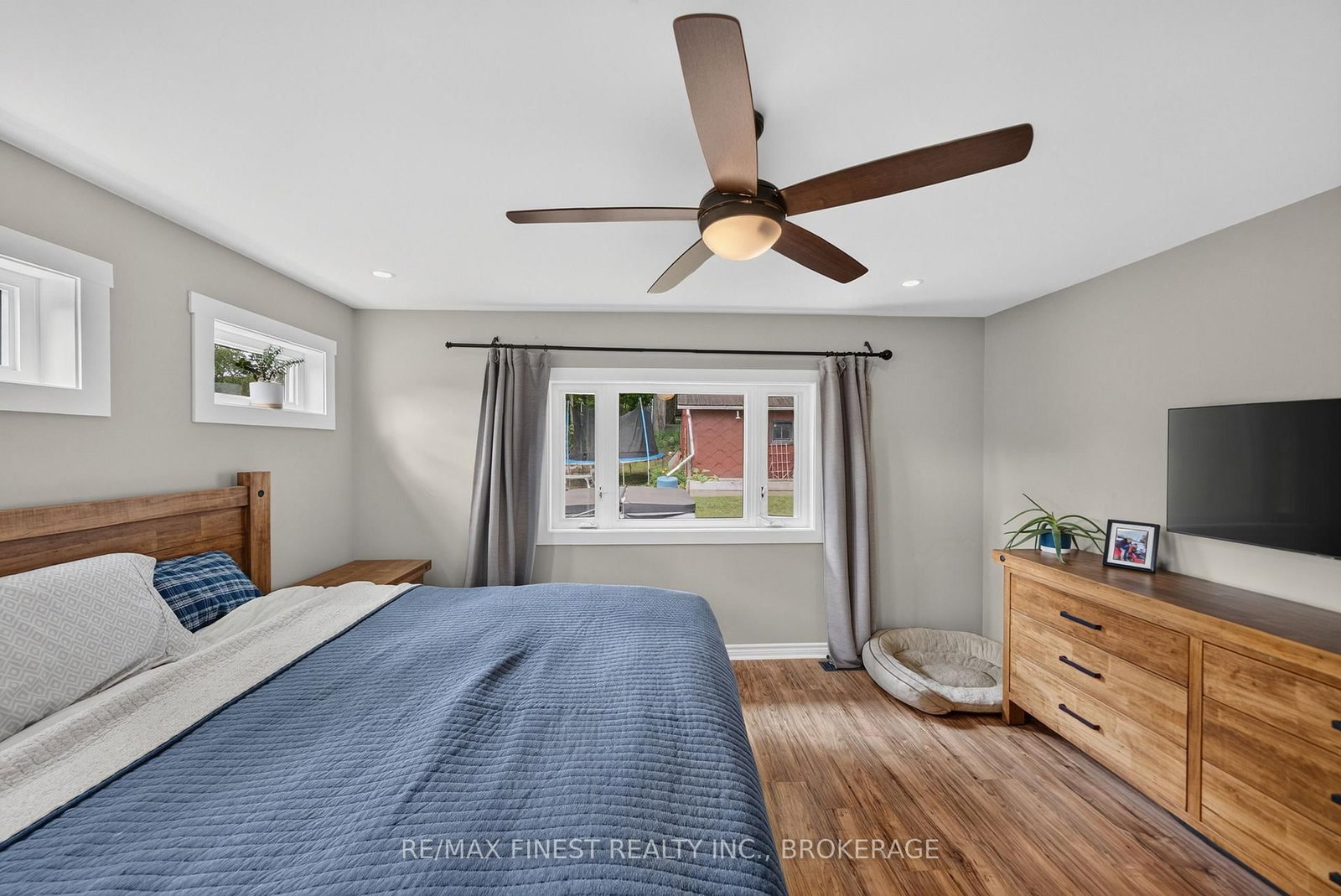 6213 Perth Road • Perth Road, ON photo 17