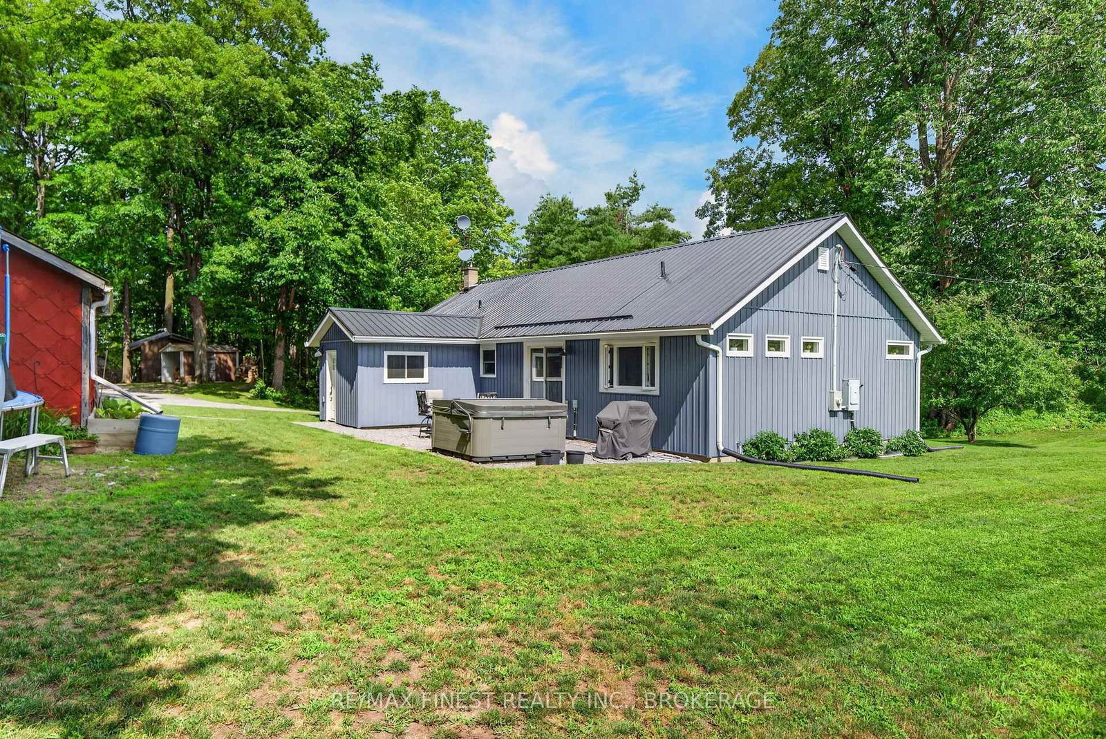 6213 Perth Road • Perth Road, ON photo 30