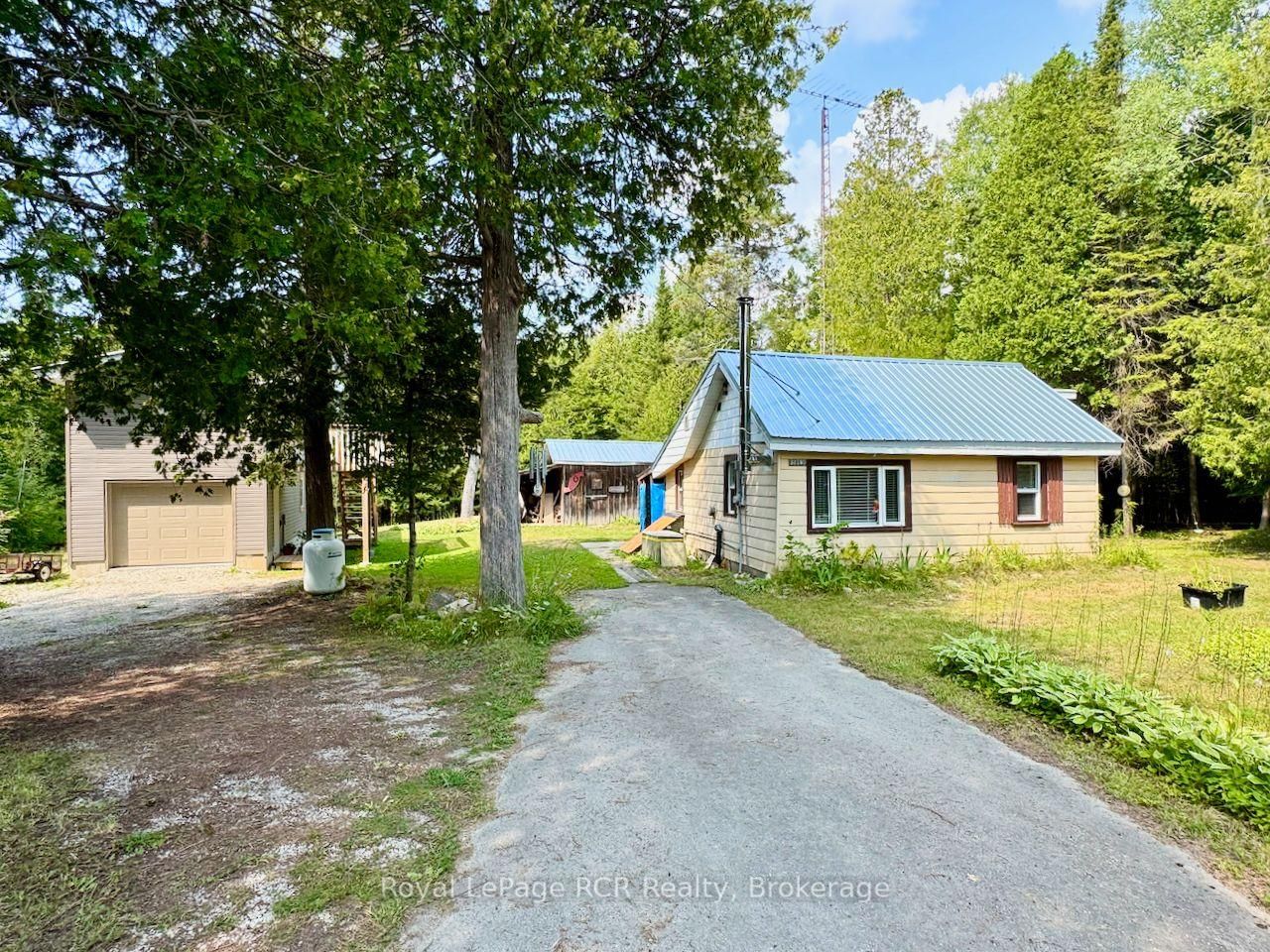 568 Stokes Bay Road • Northern Bruce Peninsula, ON photo 1
