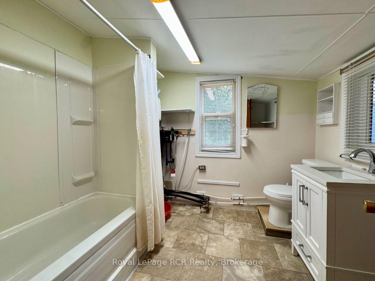 568 Stokes Bay Road • Northern Bruce Peninsula, ON photo 12