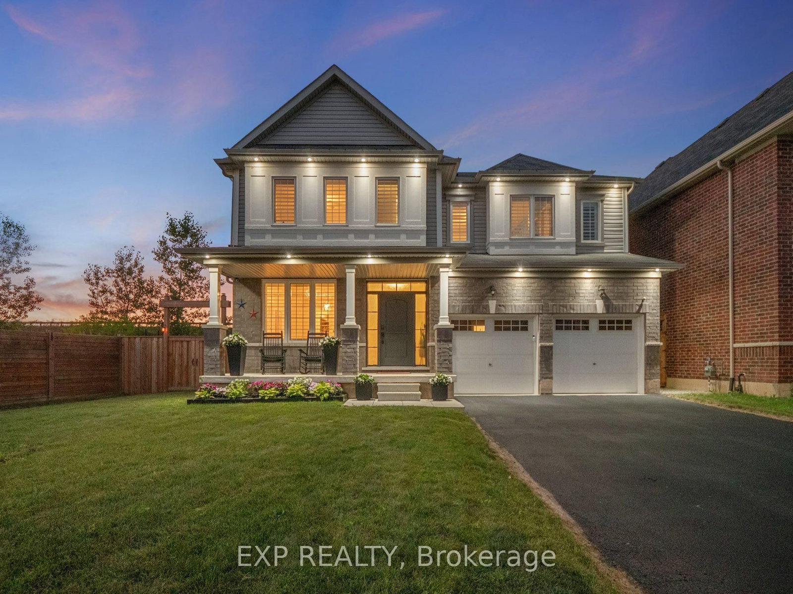 62 Esther Crescent • Thorold, ON photo 1
