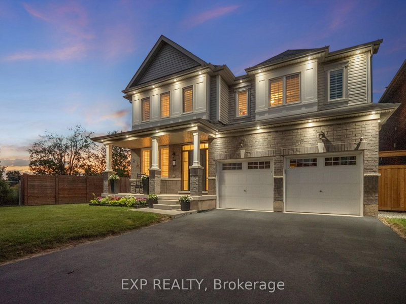 62 Esther Crescent