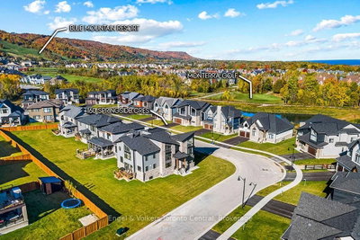 160 SPRINGSIDE Crescent • Blue Mountains, ON photo 3