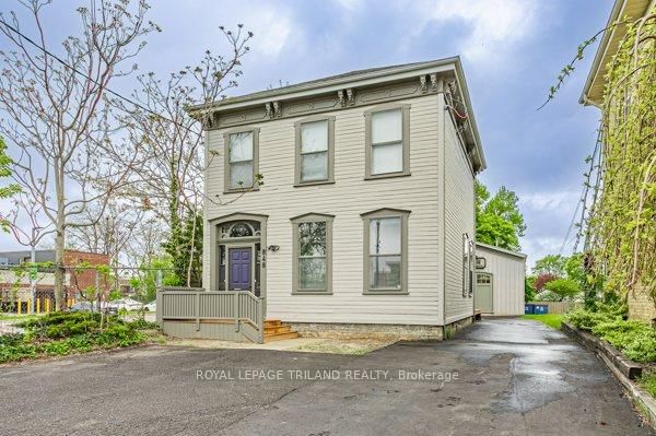 848 Dundas Street, London East