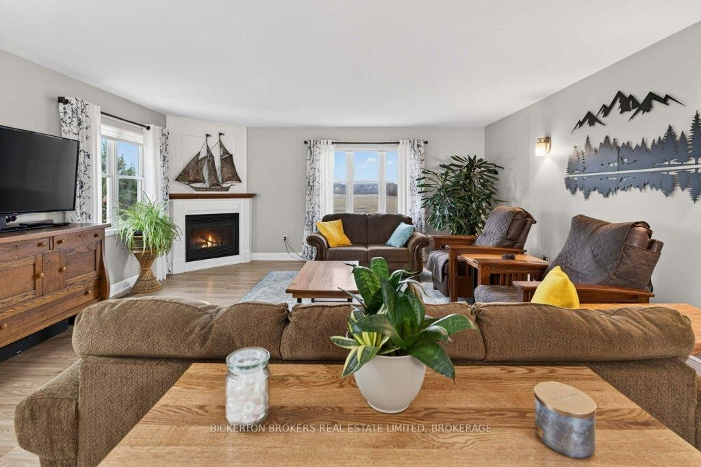224 Big Hill Road • Leeds and the Thousand Islands, ON photo 9
