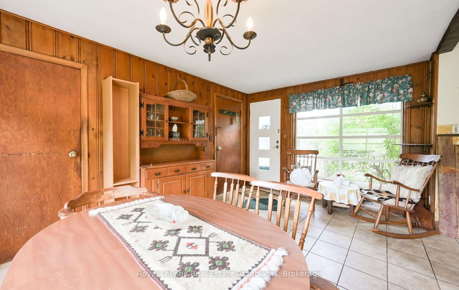 27 Rothsay Avenue • Kitchener, ON photo 10