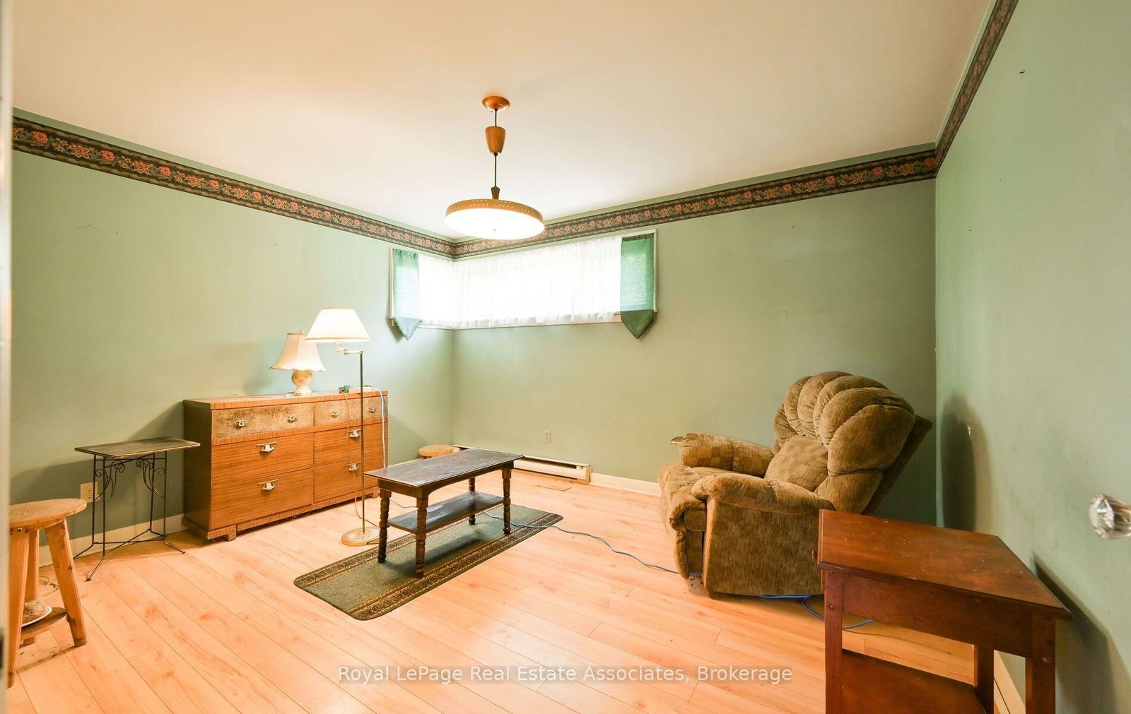 27 Rothsay Avenue • Kitchener, ON photo 14