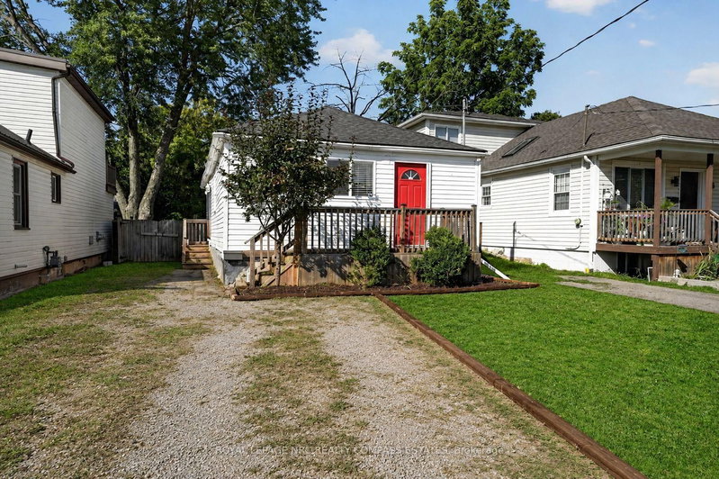 8 David Street