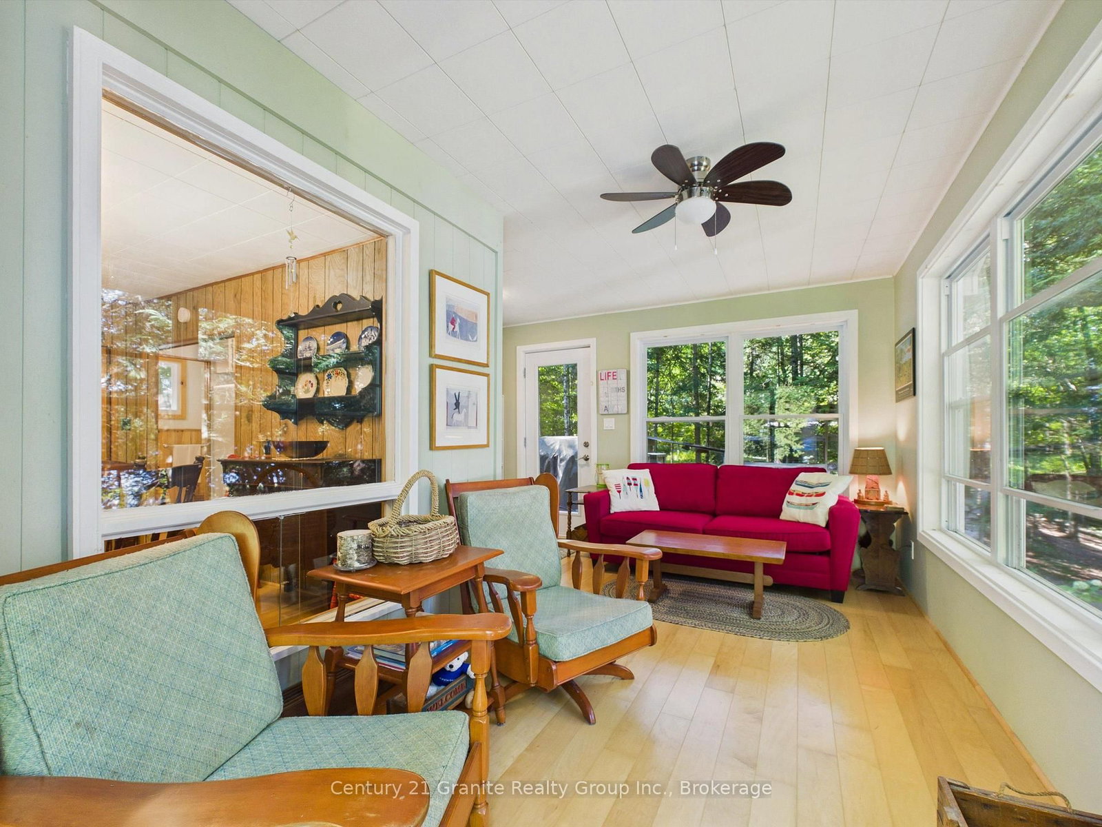 1045 Heritage Lane • Algonquin Highlands, ON photo 13