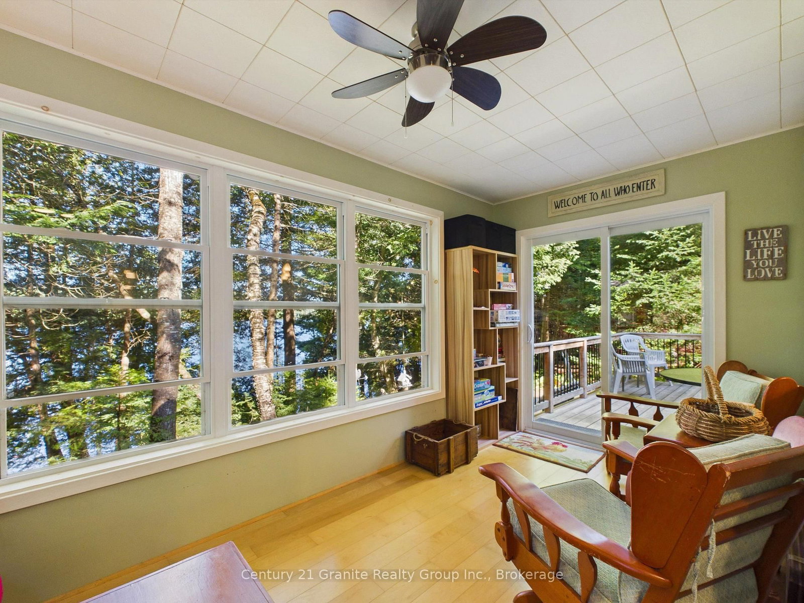1045 Heritage Lane • Algonquin Highlands, ON photo 14
