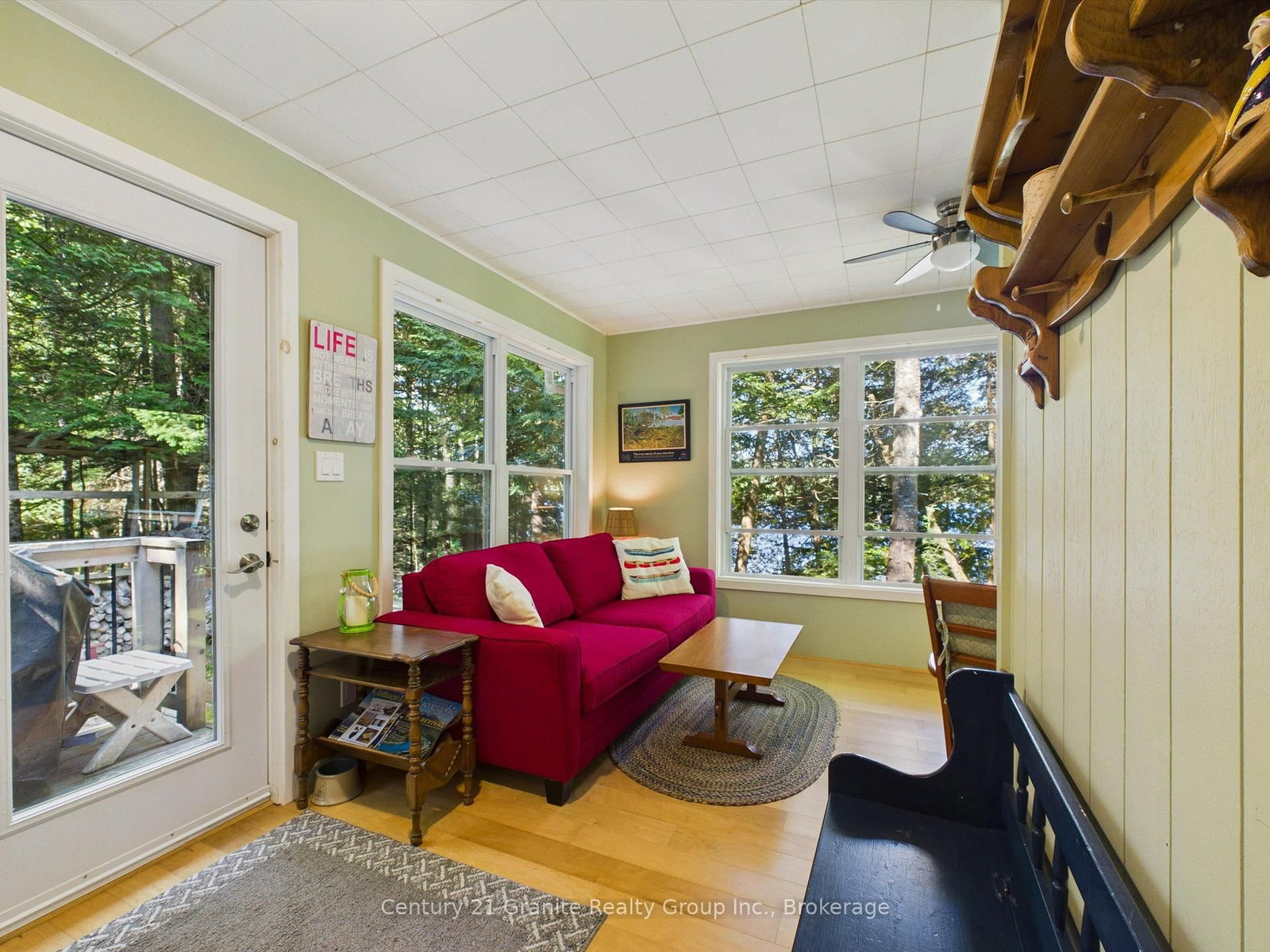 1045 Heritage Lane • Algonquin Highlands, ON photo 16