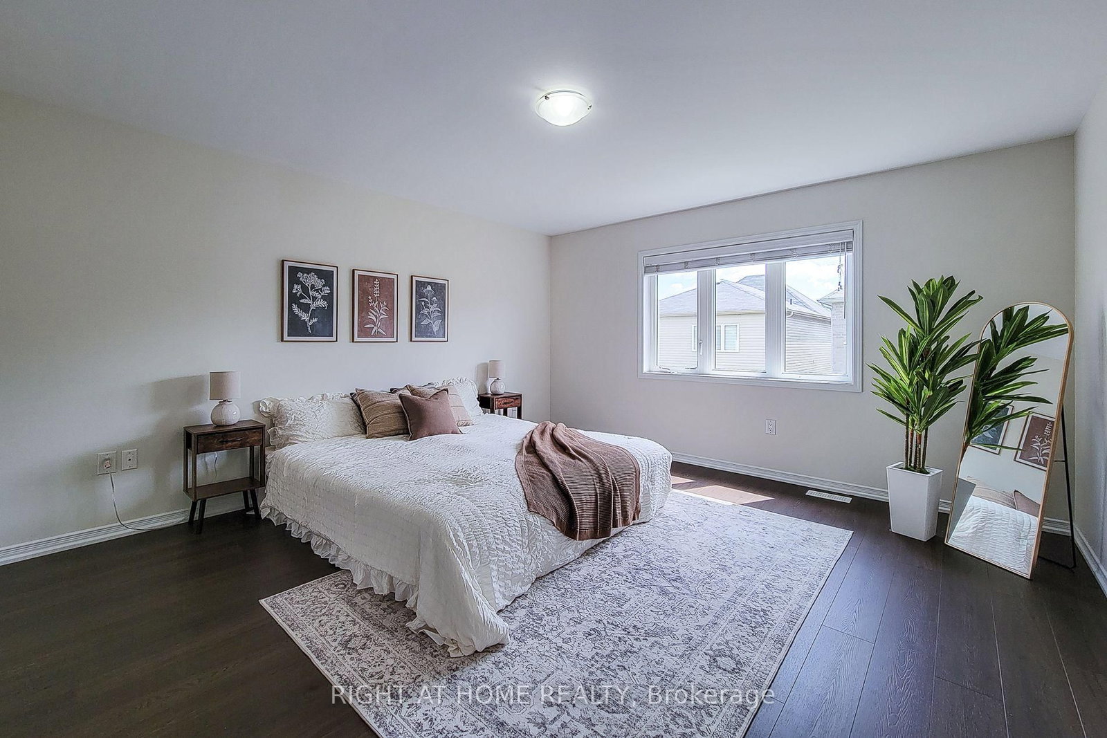11 Esther Crescent • Thorold, ON photo 24