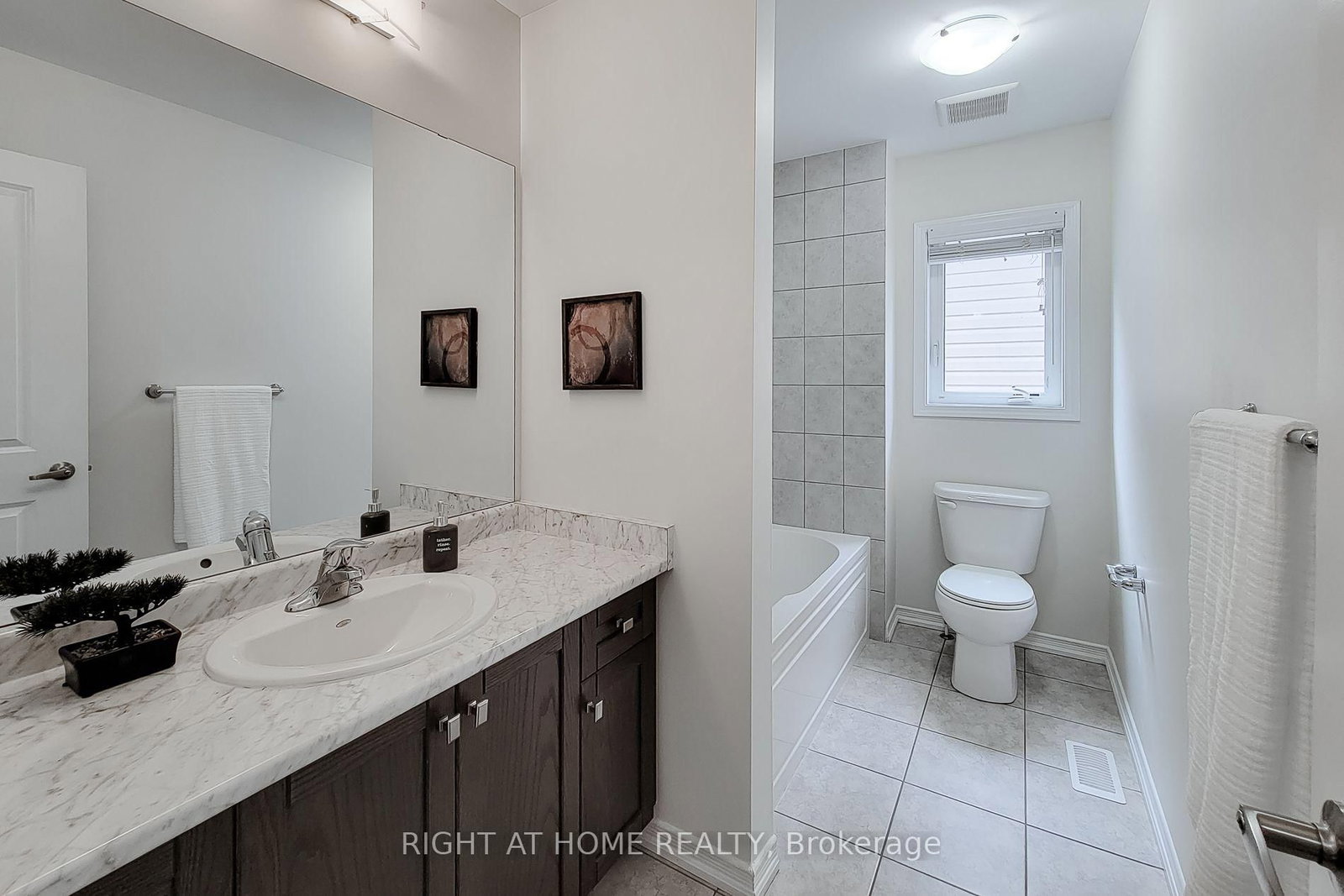 11 Esther Crescent • Thorold, ON photo 35