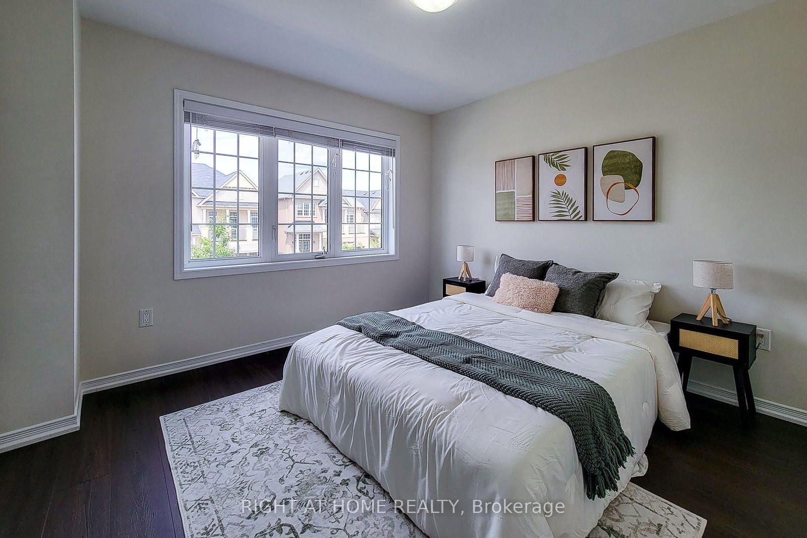 11 Esther Crescent • Thorold, ON photo 37