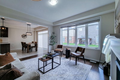 11 Esther Crescent • Thorold, ON photo 8