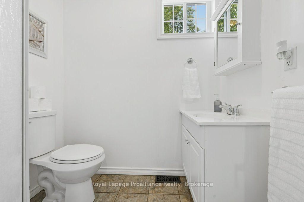 62 Barbara Street • Quinte West, ON photo 27