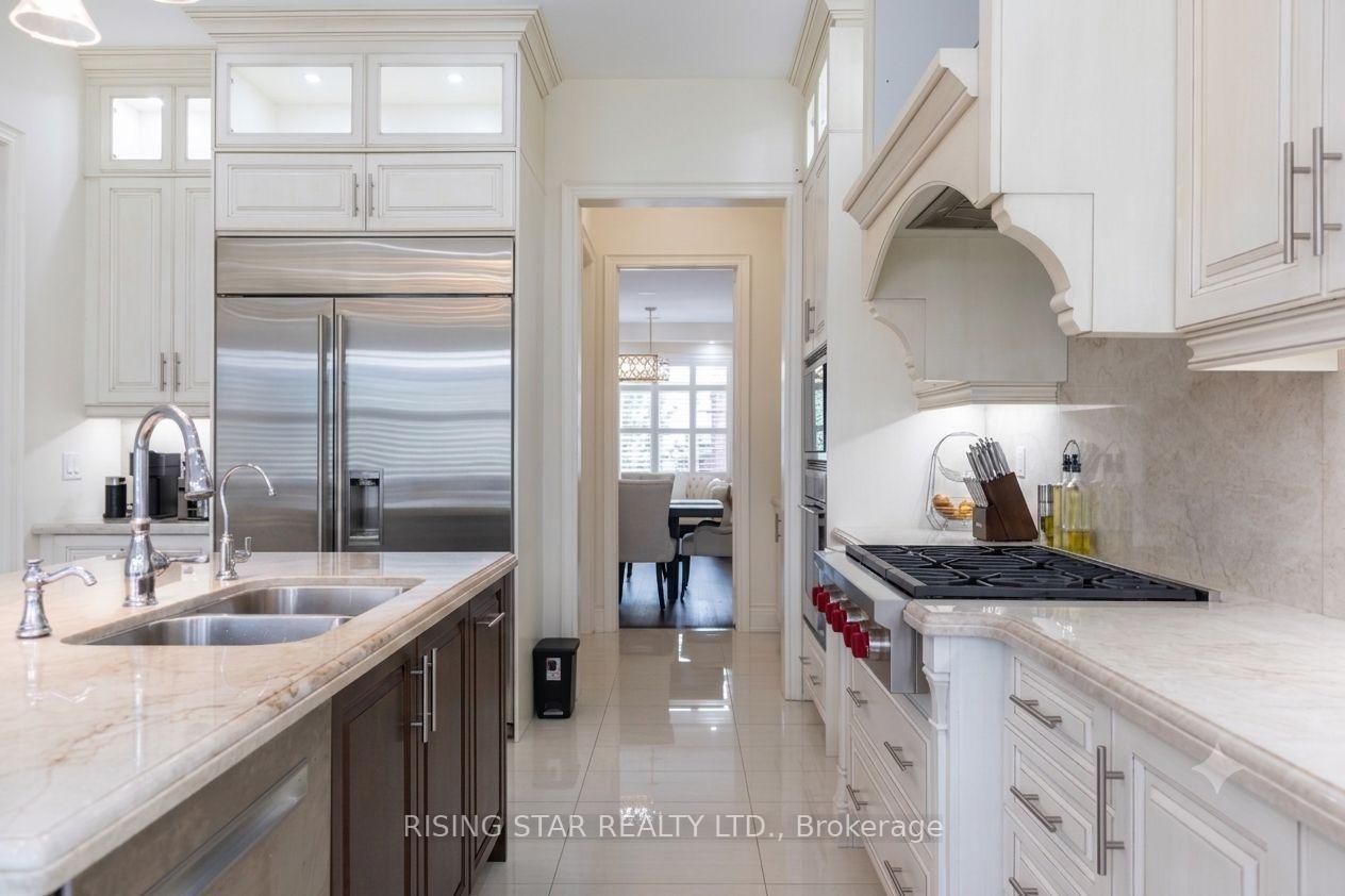 60 Golden Hawk Drive • Hamilton, ON photo 17
