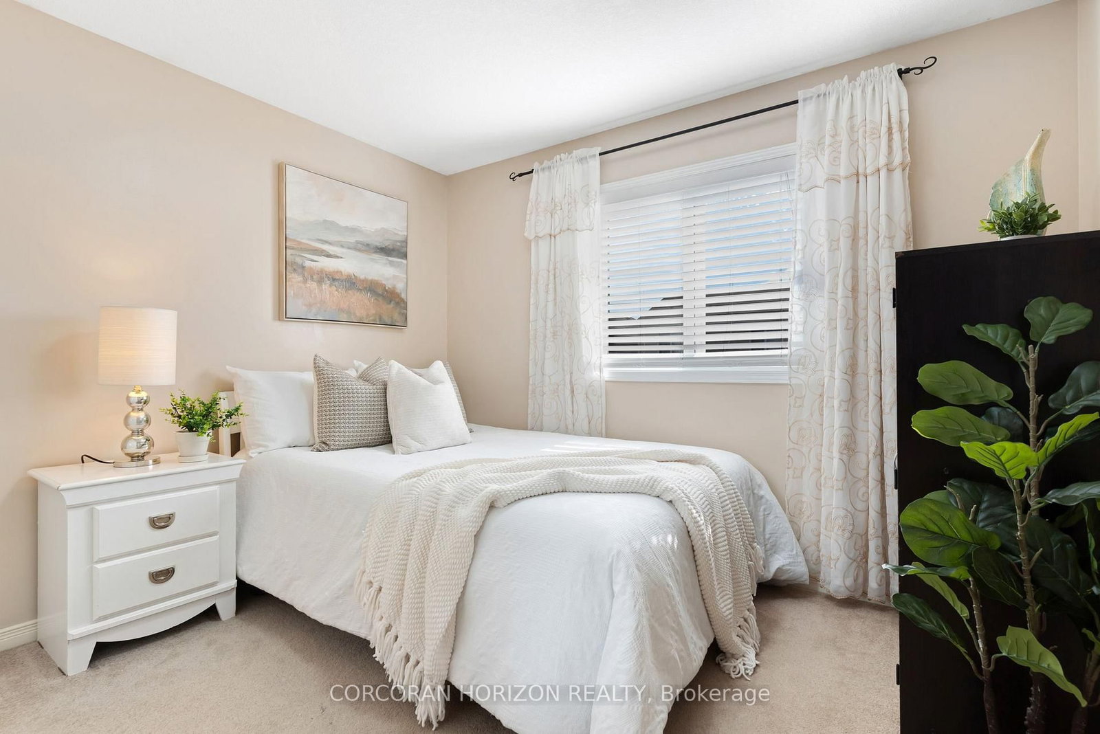 913 Copper Leaf Crescent • Kitchener, ON photo 34