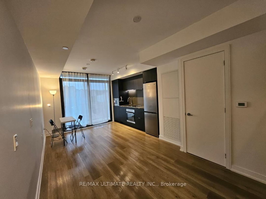 809 - 1 Jarvis Street 5