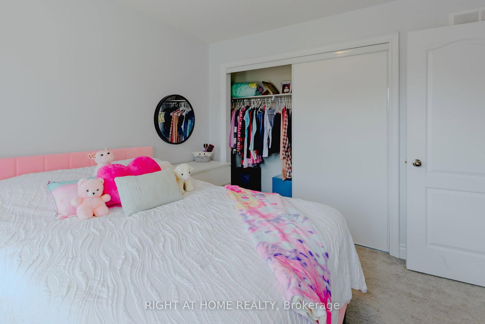 7648 Hackberry Trail • Niagara Falls, ON photo 27