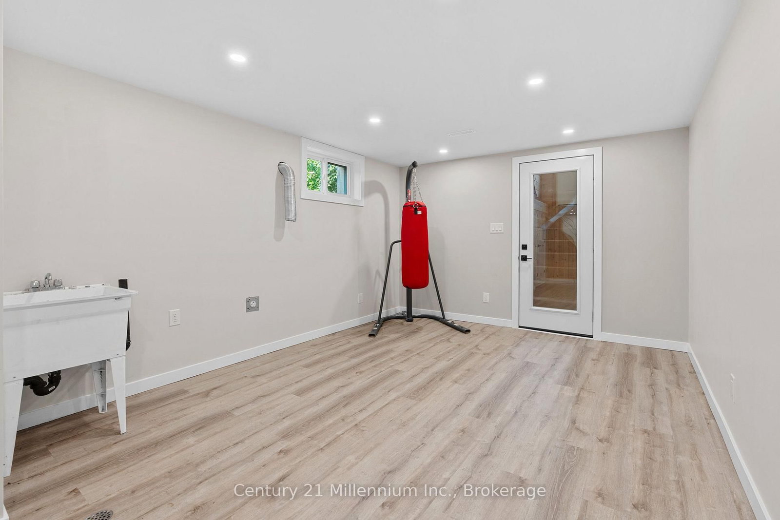 873 9th Avenue E • Owen Sound, ON photo 18