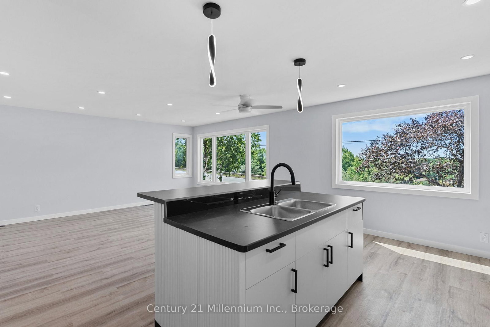 873 9th Avenue E • Owen Sound, ON photo 32